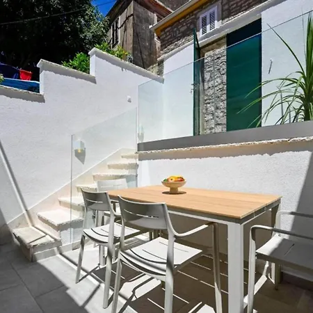 Dolce Apartman Trpanj